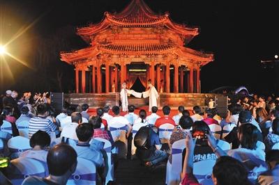 結婚領證小高峰 北京市993對新人七夕當天領結婚證