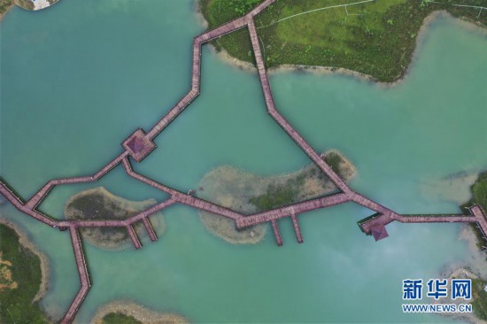 （環(huán)境）（1）飛閱凌云浩坤湖