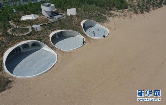 探訪秦皇島沙丘美術館