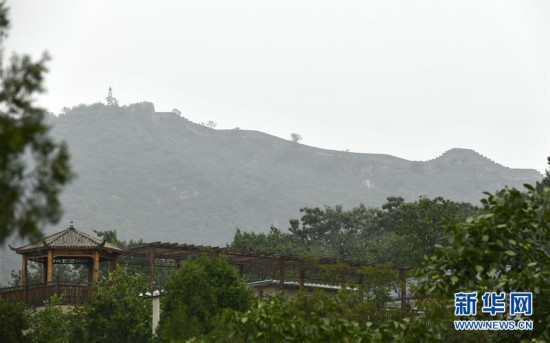 長城腳下“農家樂”