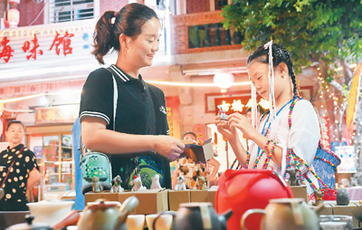 泉州：洛陽橋頭的夜生活（僑鄉新貌）